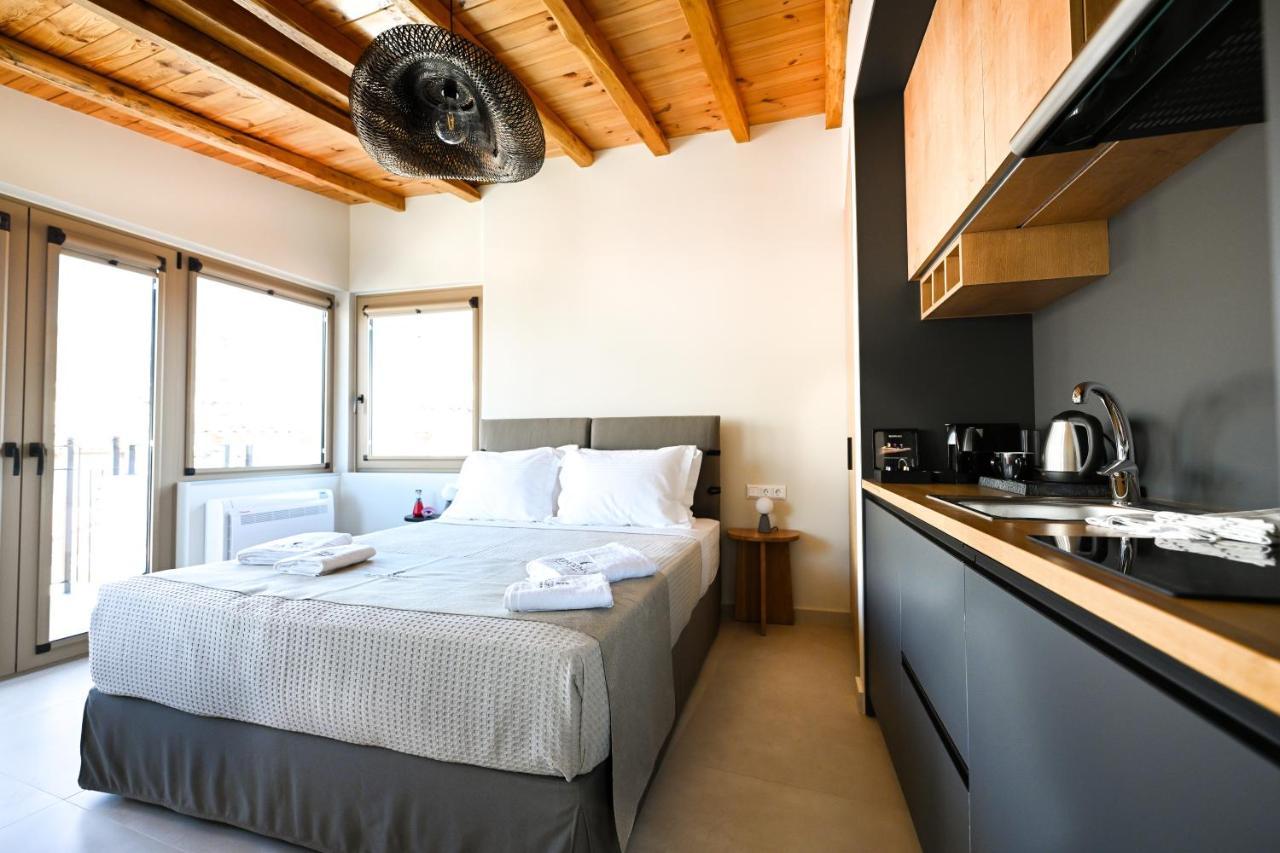 Eumorphia Studios & Apartments Skiathos Town Bagian luar foto