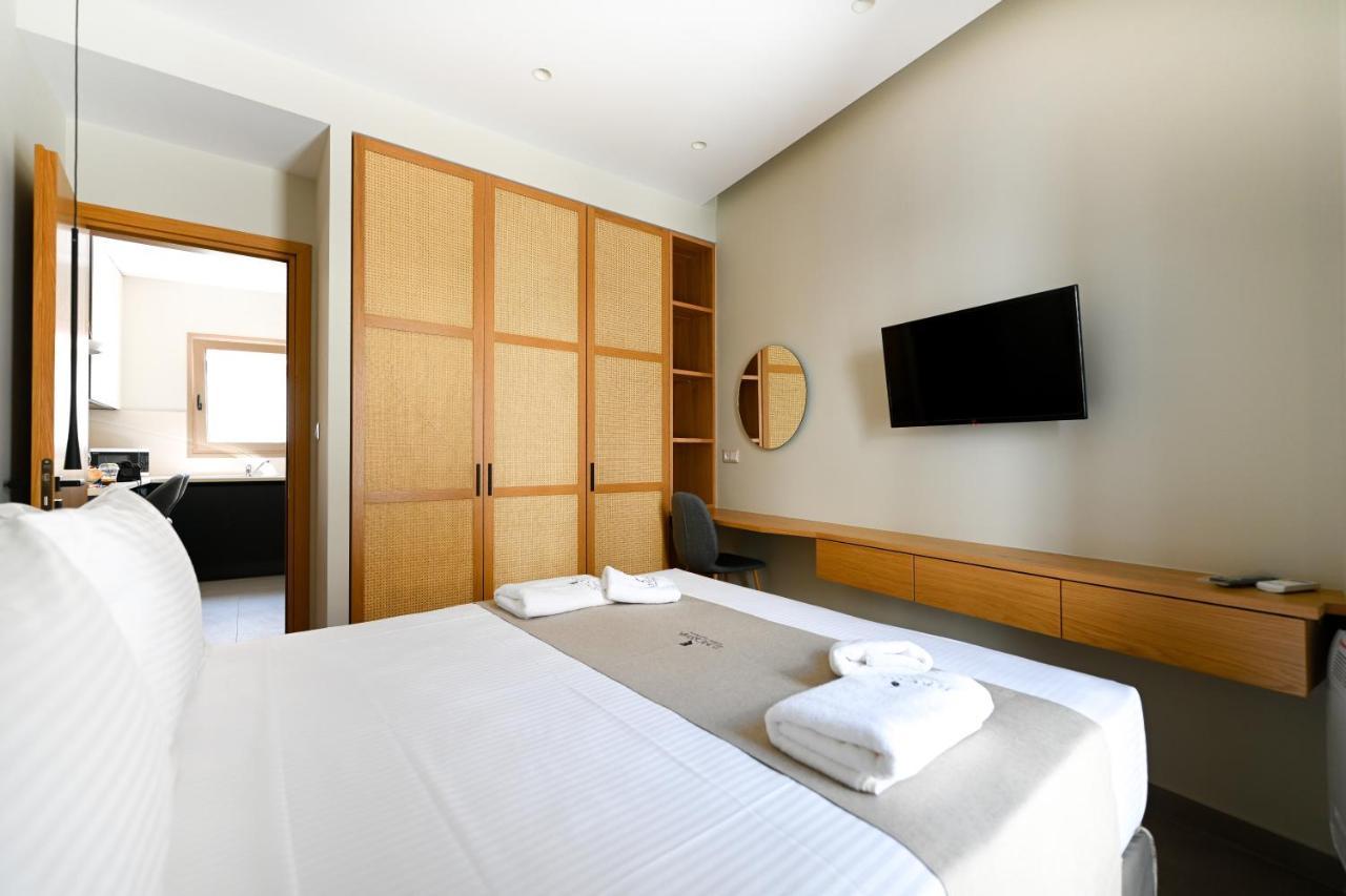 Eumorphia Studios & Apartments Skiathos Town Bagian luar foto