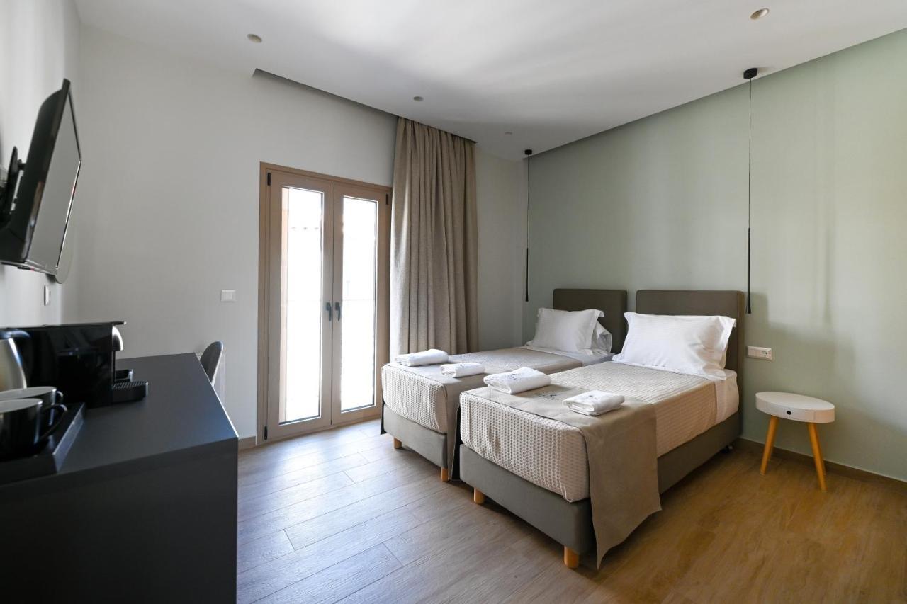 Eumorphia Studios & Apartments Skiathos Town Bagian luar foto