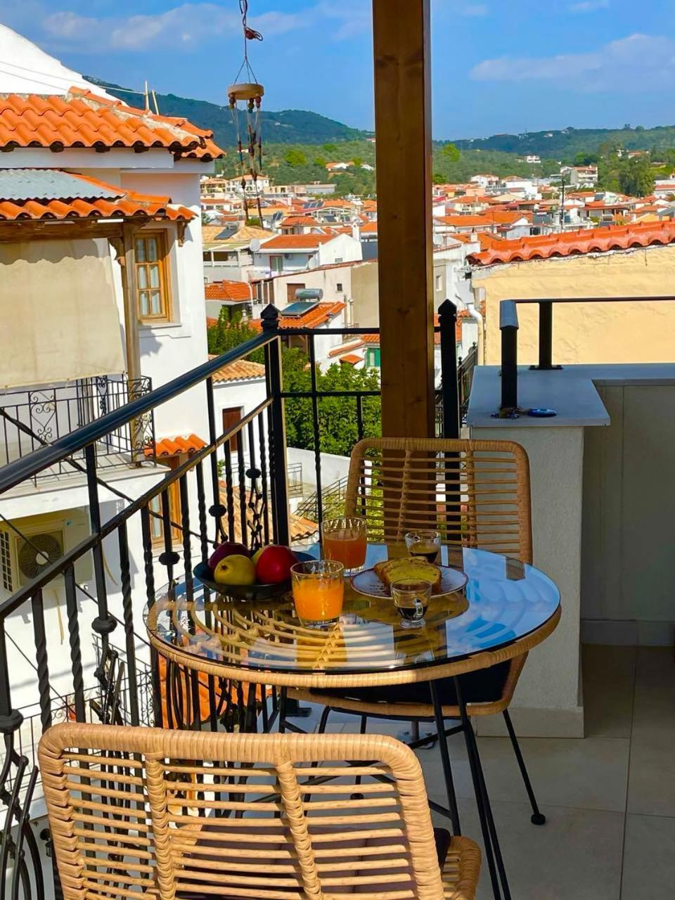 Eumorphia Studios & Apartments Skiathos Town Bagian luar foto